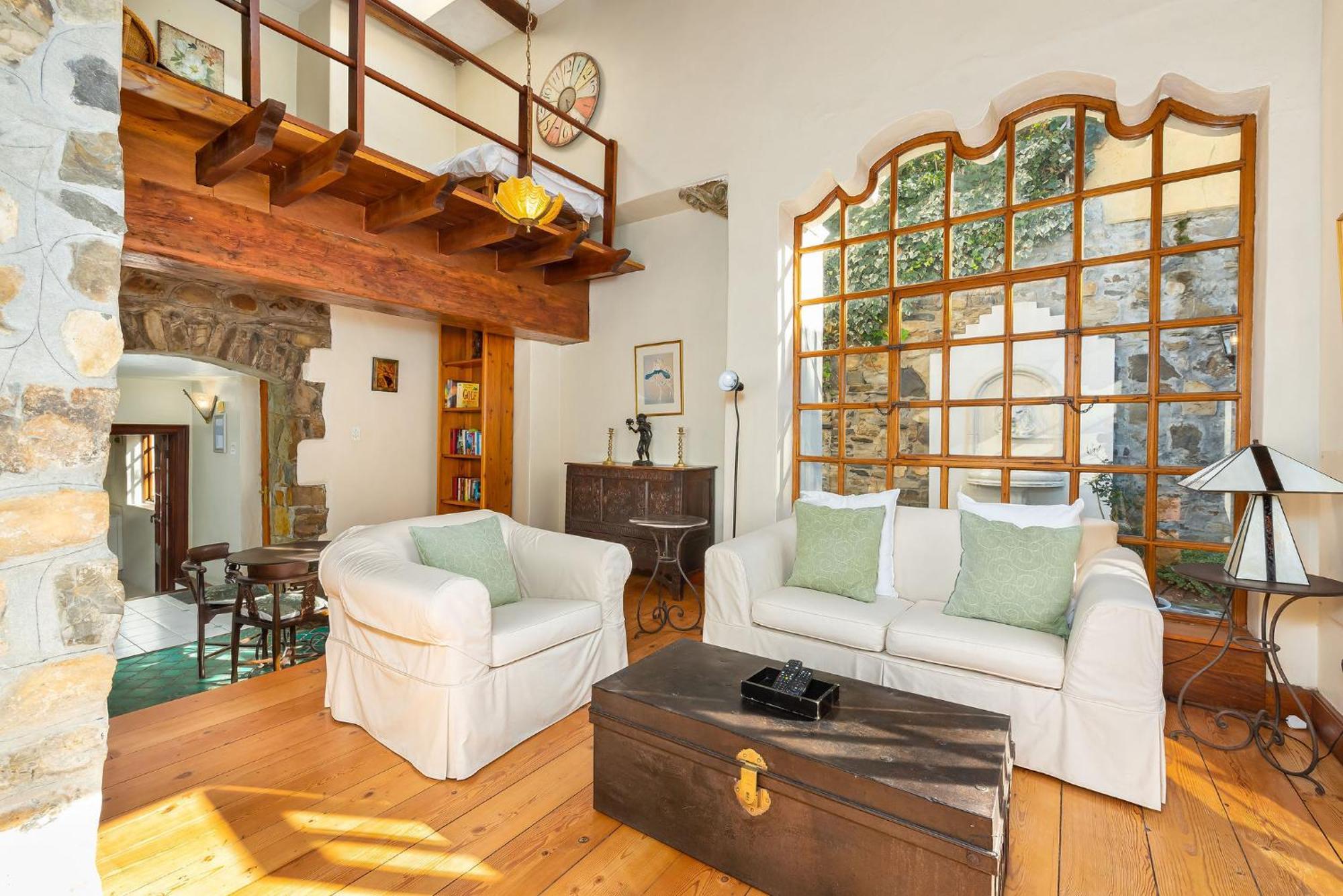 Idyllic - Rooftop Deck - Mountain Views Holiday home Cape Town